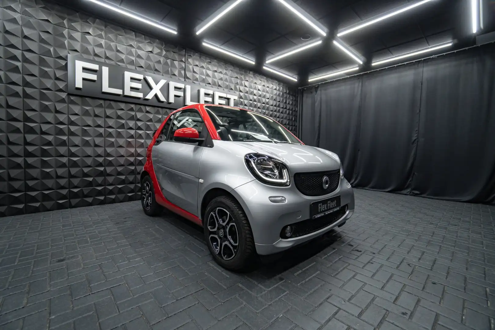 smart forTwo Prime Cabrio Turbo  Navi Leder Komfort Argent - 2