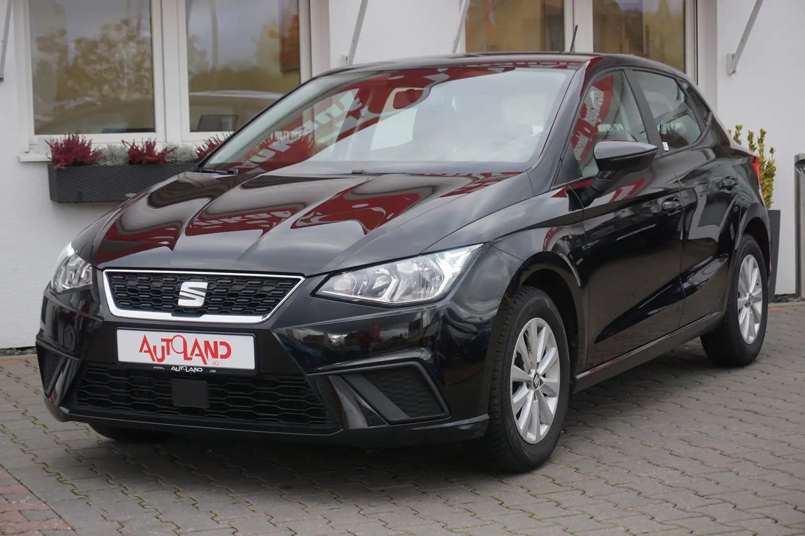 SEAT Ibiza 1.2 TSI Connect Sitzheizung Klimaaut. Nero - 2