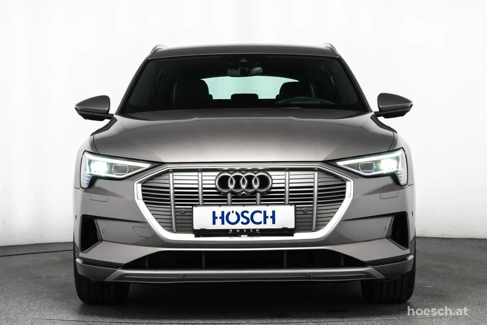 Audi e-tron 55 quattro Adv. S-LINE SITZLÜFTUNG +++ -64% Grau - 2