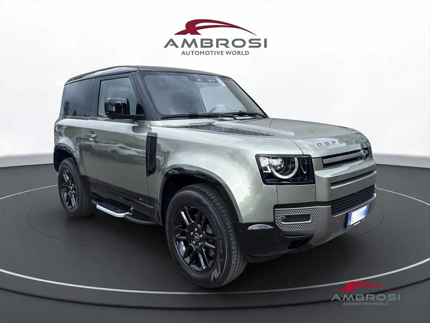 Land Rover Defender 3.0 AJ20-D6H AWD 3DR RWB X-Dynamic SE 200PS Auto Vert - 2