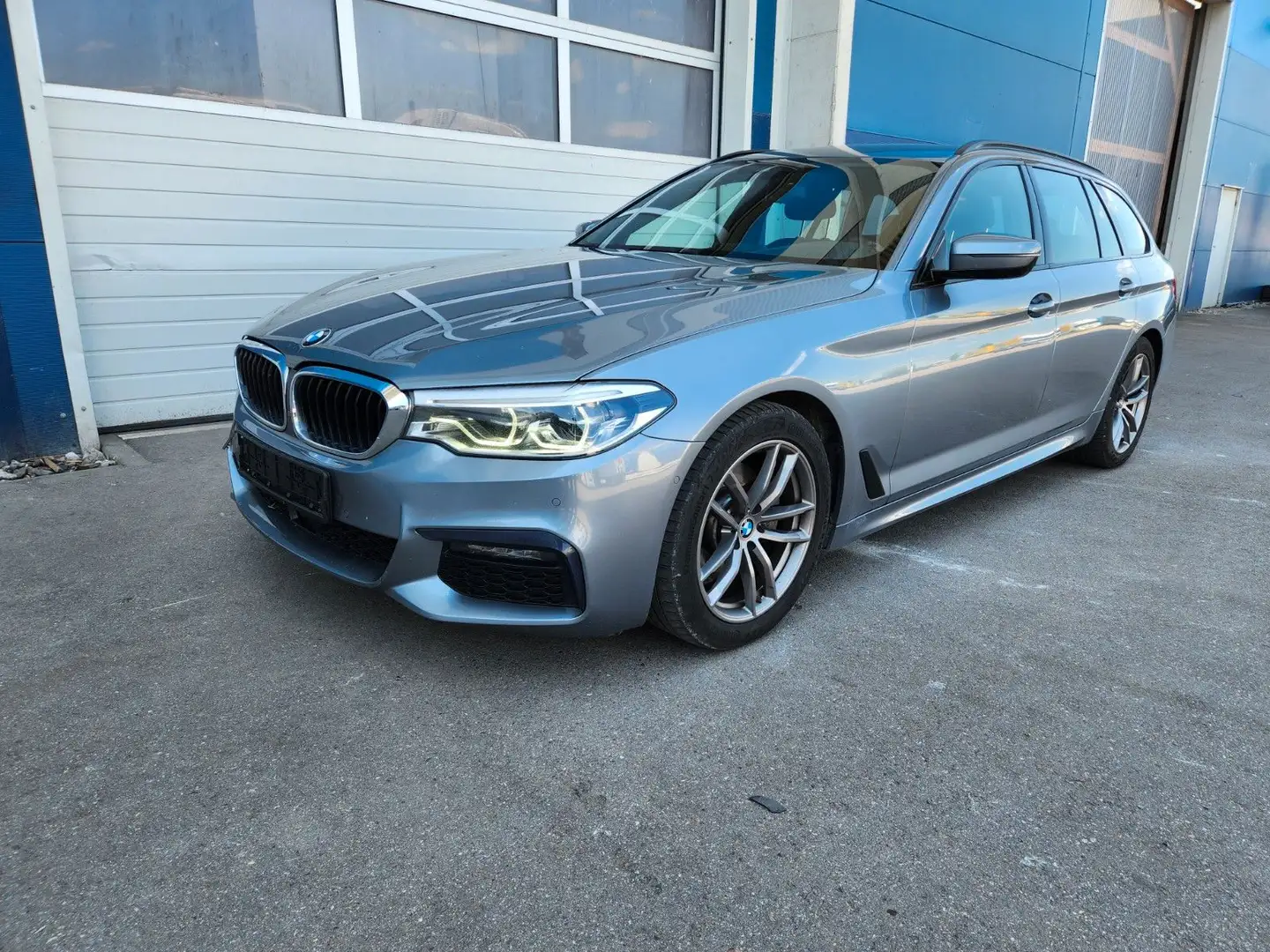 BMW 520 Baureihe 5 Touring 520 d M Sport Bleu - 1