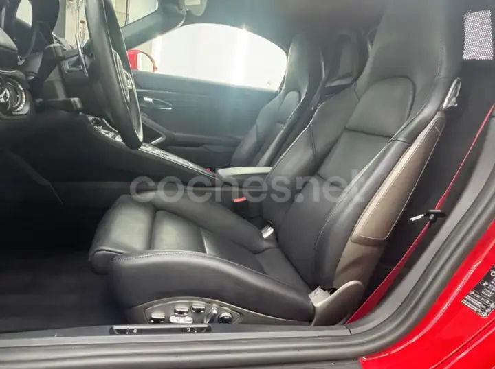 Porsche 718 BOXSTER GTS 4.0 2024, foto 9