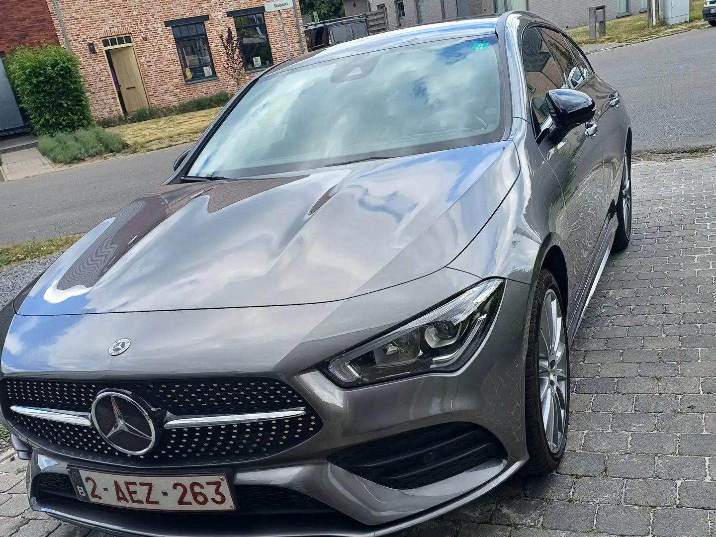 Mercedes-Benz CLA 250 e SB 8G-DCT AMG line - night pack - leder Argent - 1