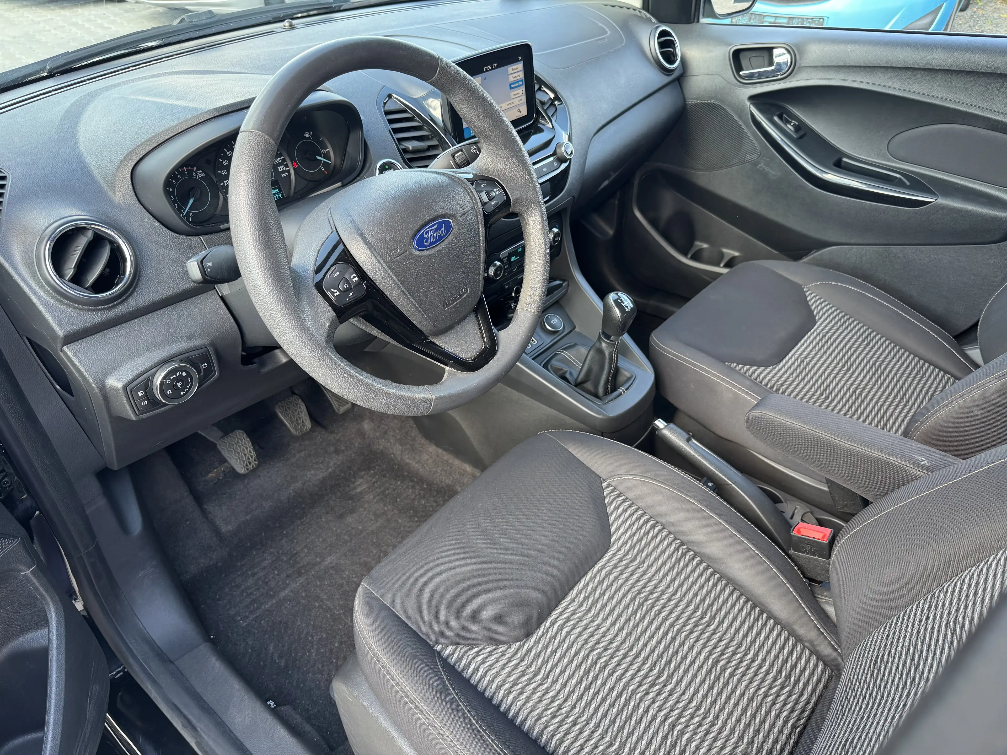 Ford Ka/Ka+ 1,2 Cool & Connect / Apple CarPlay / Klima — photo 6