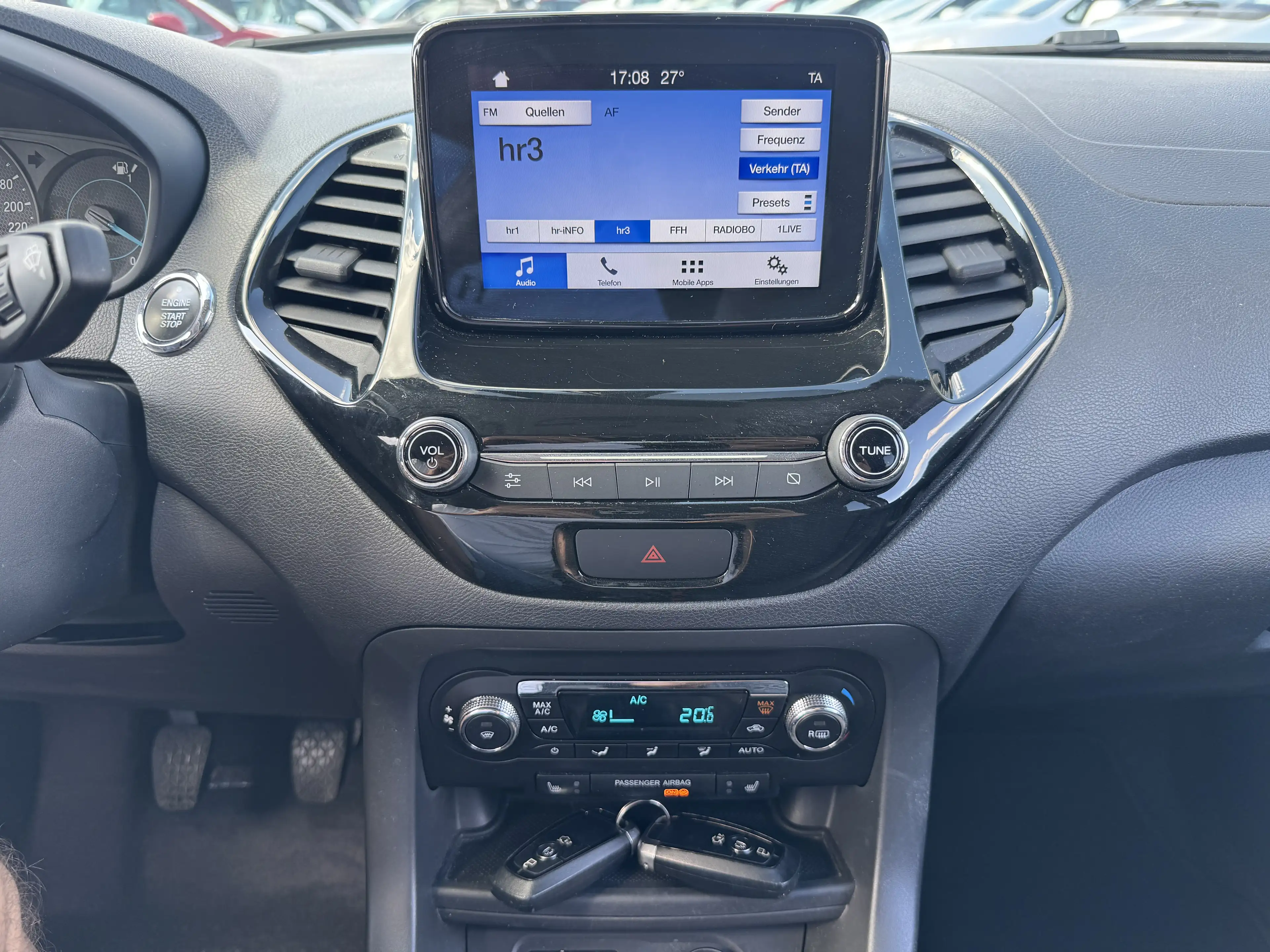 Ford Ka/Ka+ 1,2 Cool & Connect / Apple CarPlay / Klima — photo 8