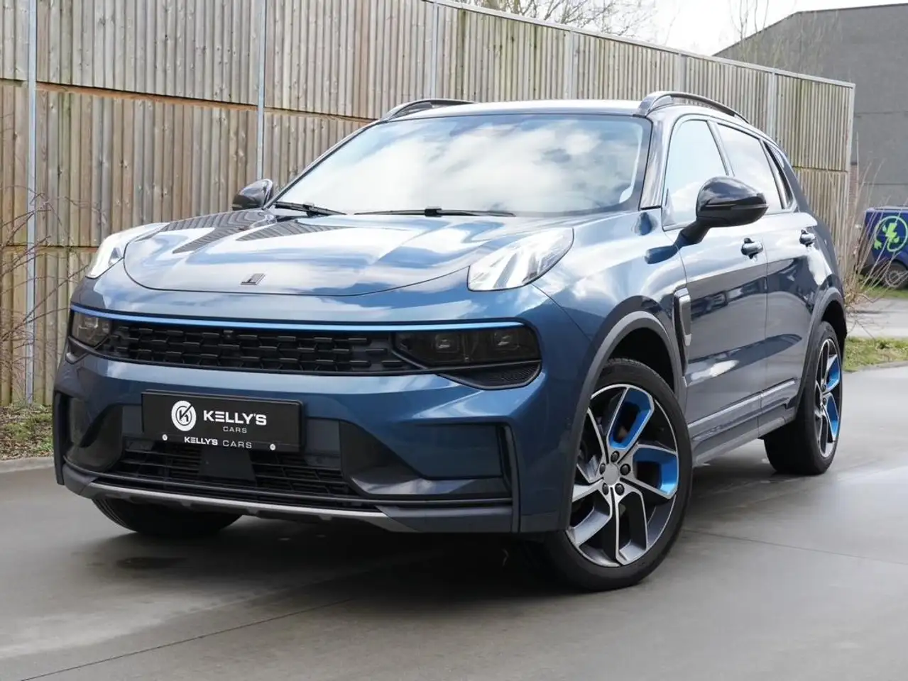 Lynk & Co 01 2022