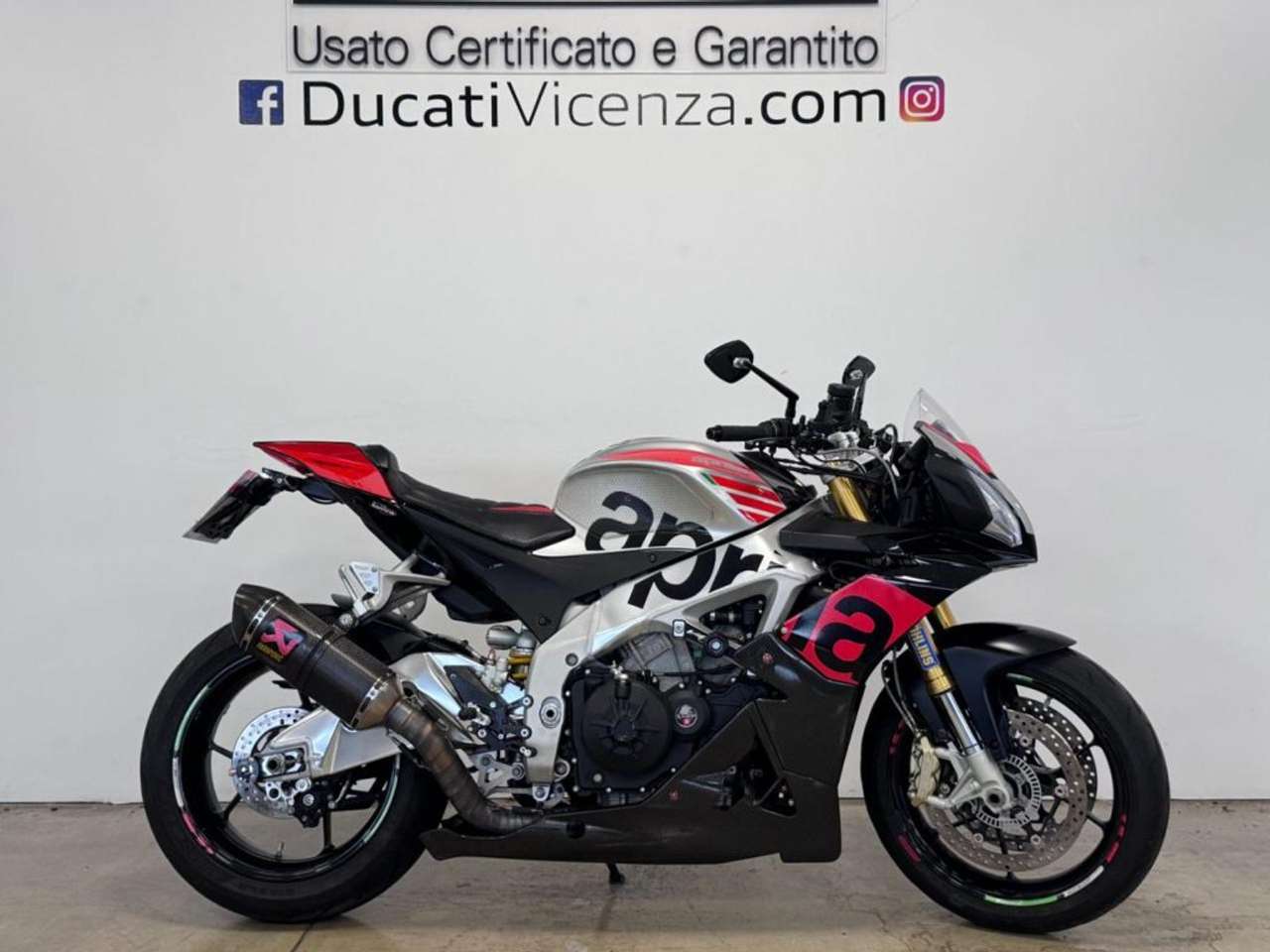 Aprilia Others Tuono 1000 V4 R