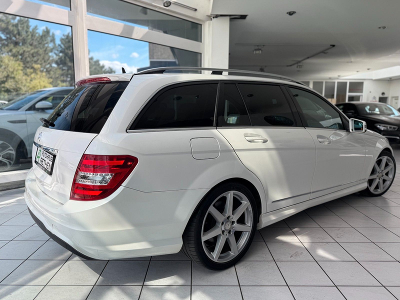 Mercedes-Benz C 250 C T 4Matic*AMG*DISTRONIC+*H&K*AHK* — photo 10