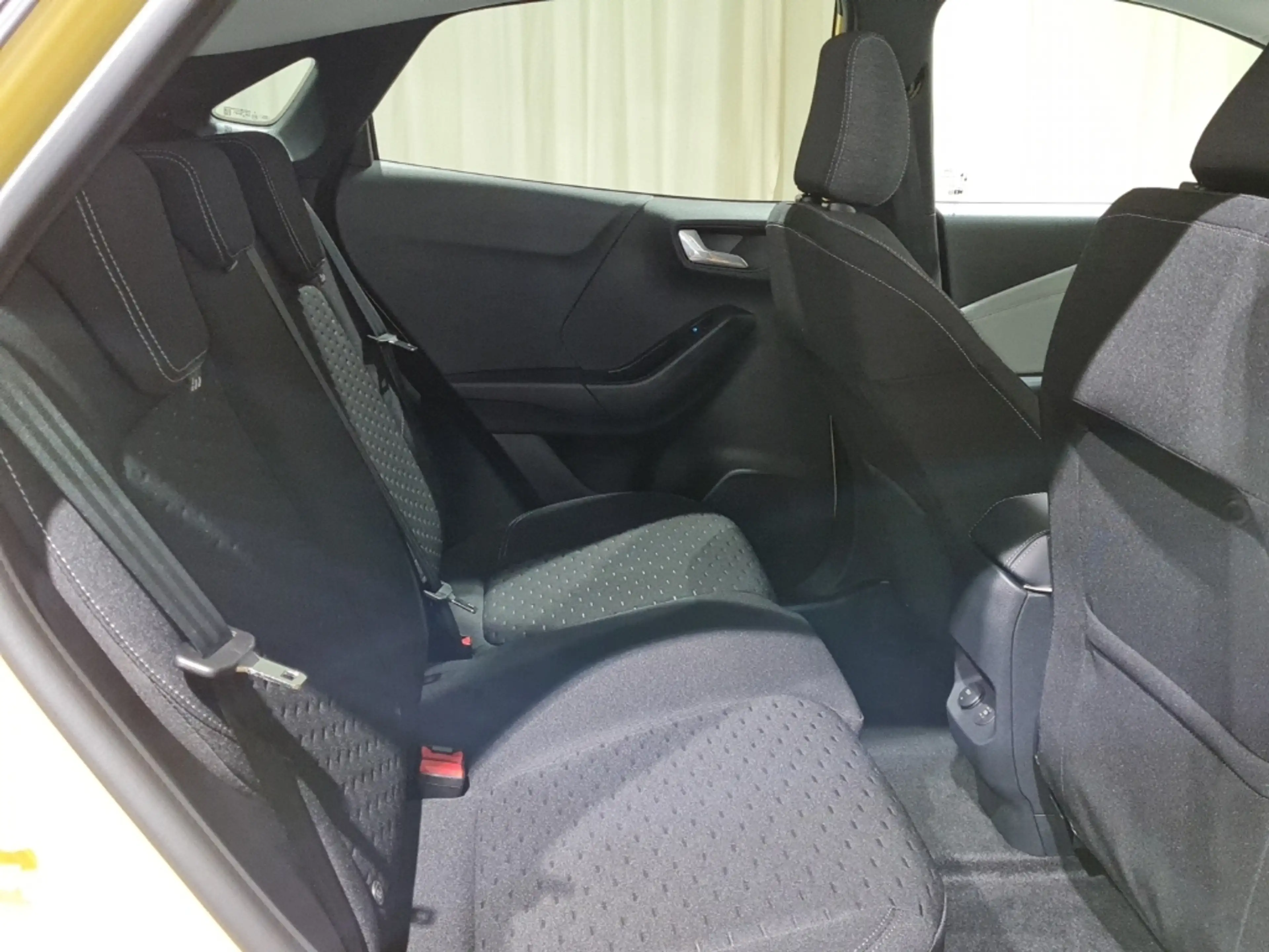 Ford Puma Gen-E Gen-E 46,8kWH "Winter-Paket"RFK"GJR" — photo 9