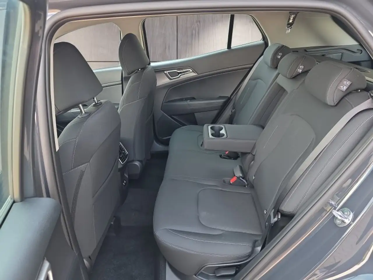 Kia Sportage 1.6 T-GDI AWD DCT Navi/Winterp/LED/Kamera **, миниатюра 14