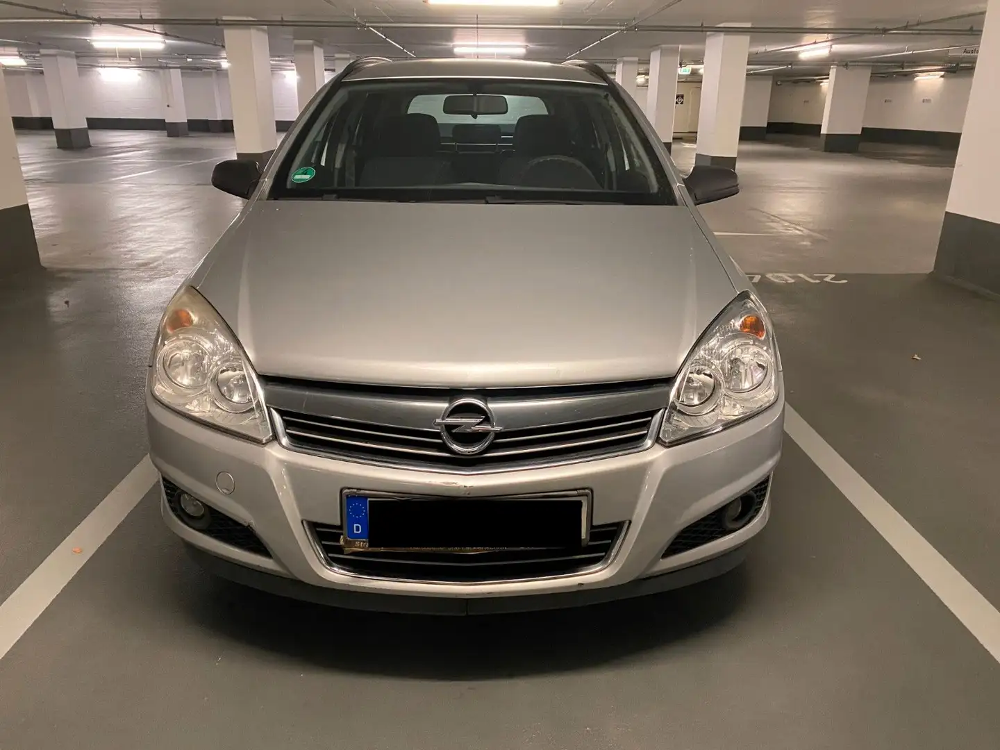 Opel Astra H Caravan Selection "110 Jahre" Silber - 2