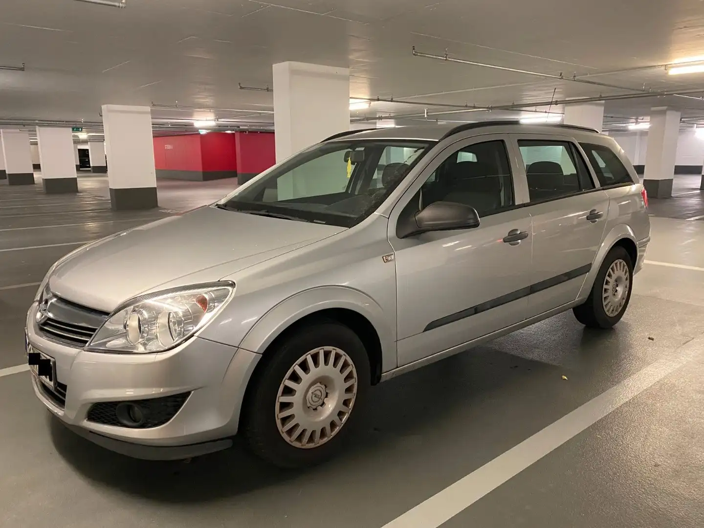 Opel Astra H Caravan Selection "110 Jahre" Silber - 1