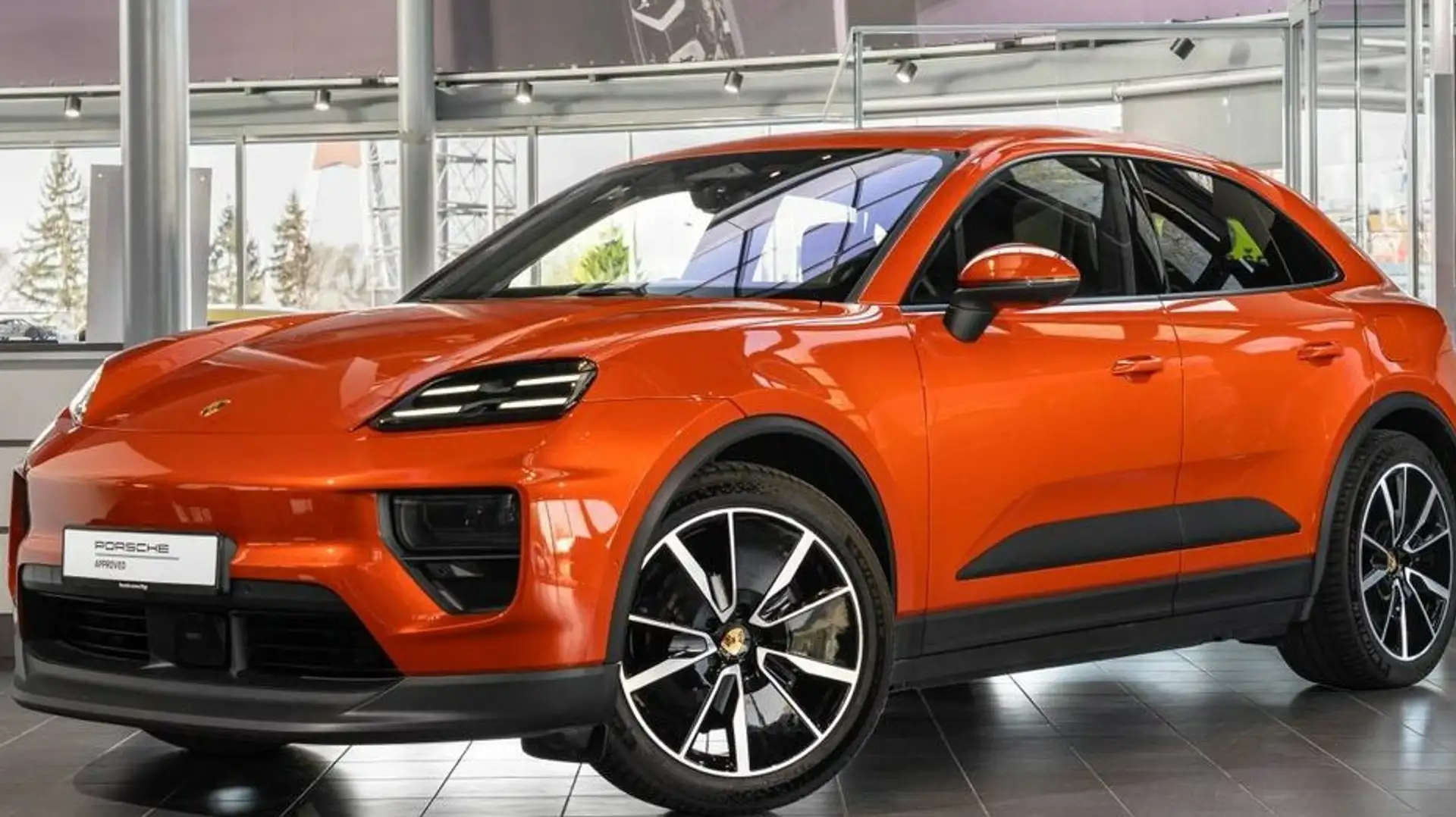 Porsche Macan 4 Naranja - 2