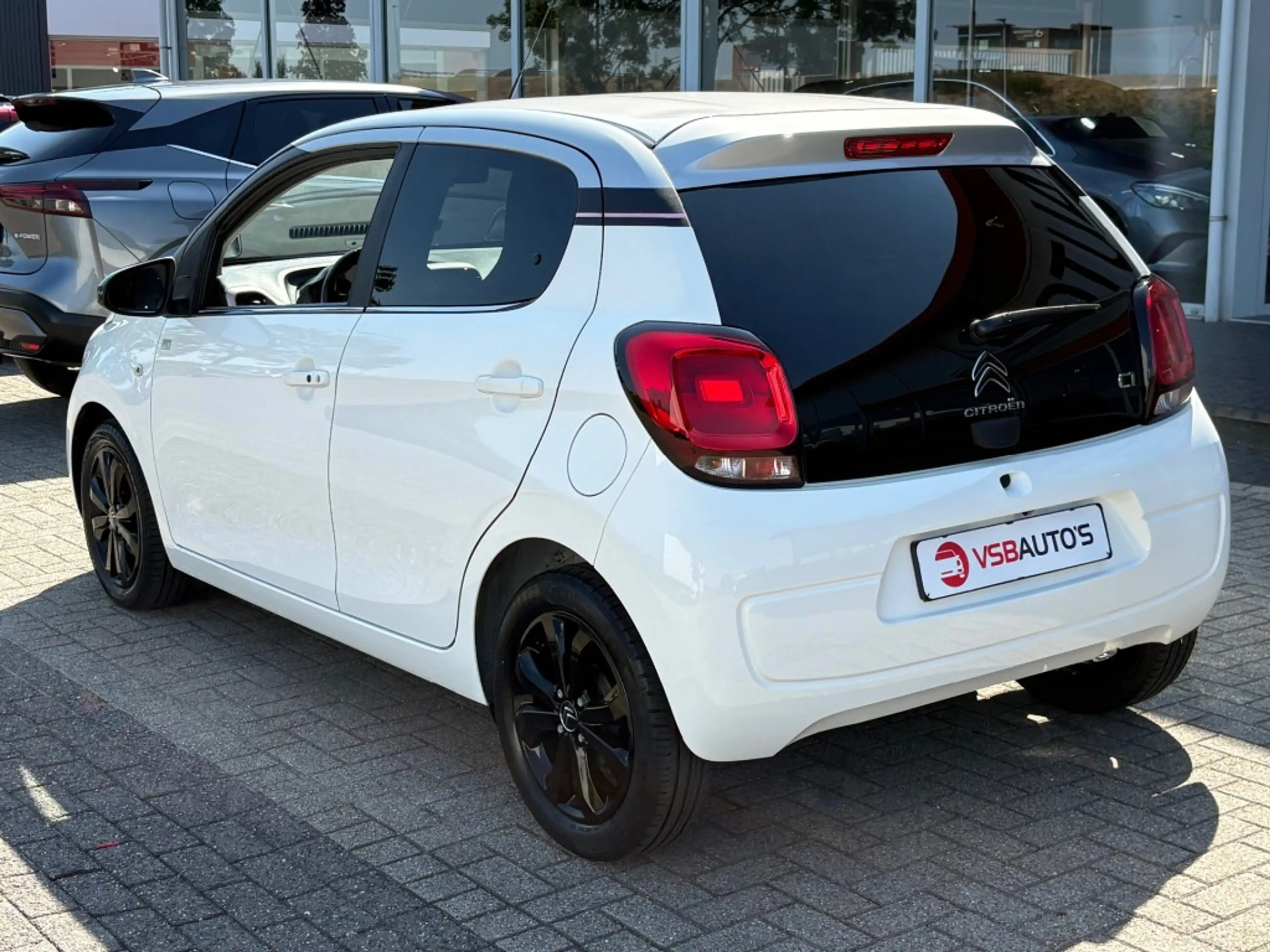 Citroen C1 1.0 VTI ELLE. CAMERA CRUISE (CARPLAY NAVI) AIRCO — photo 3