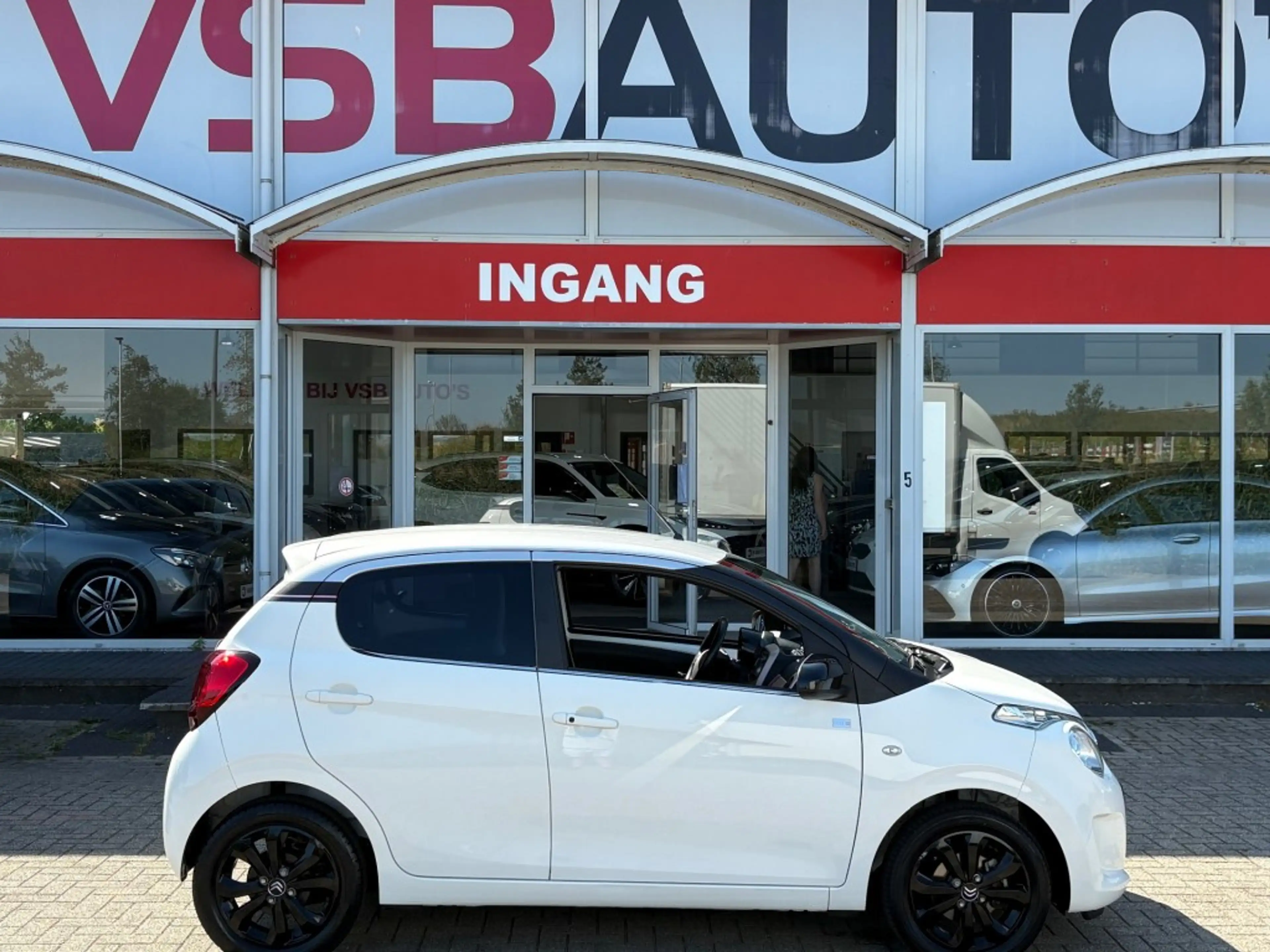 Citroen C1 1.0 VTI ELLE. CAMERA CRUISE (CARPLAY NAVI) AIRCO — photo 4