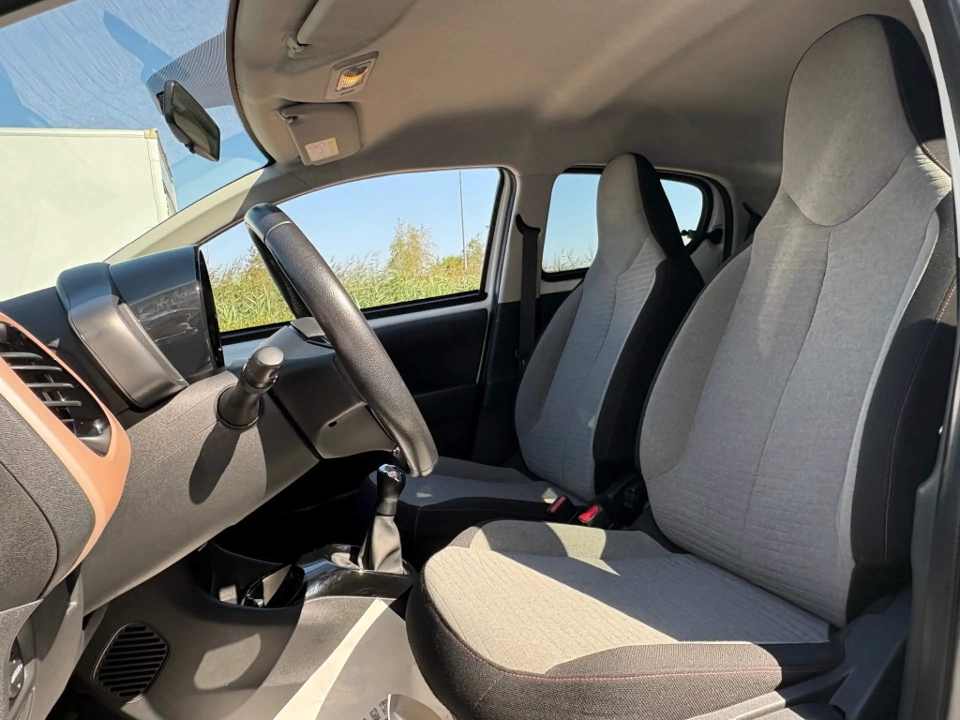 Citroen C1 1.0 VTI ELLE. CAMERA CRUISE (CARPLAY NAVI) AIRCO — photo 5