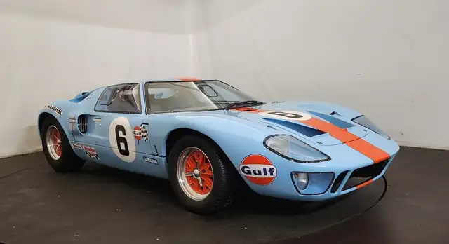 Ford GT GT40