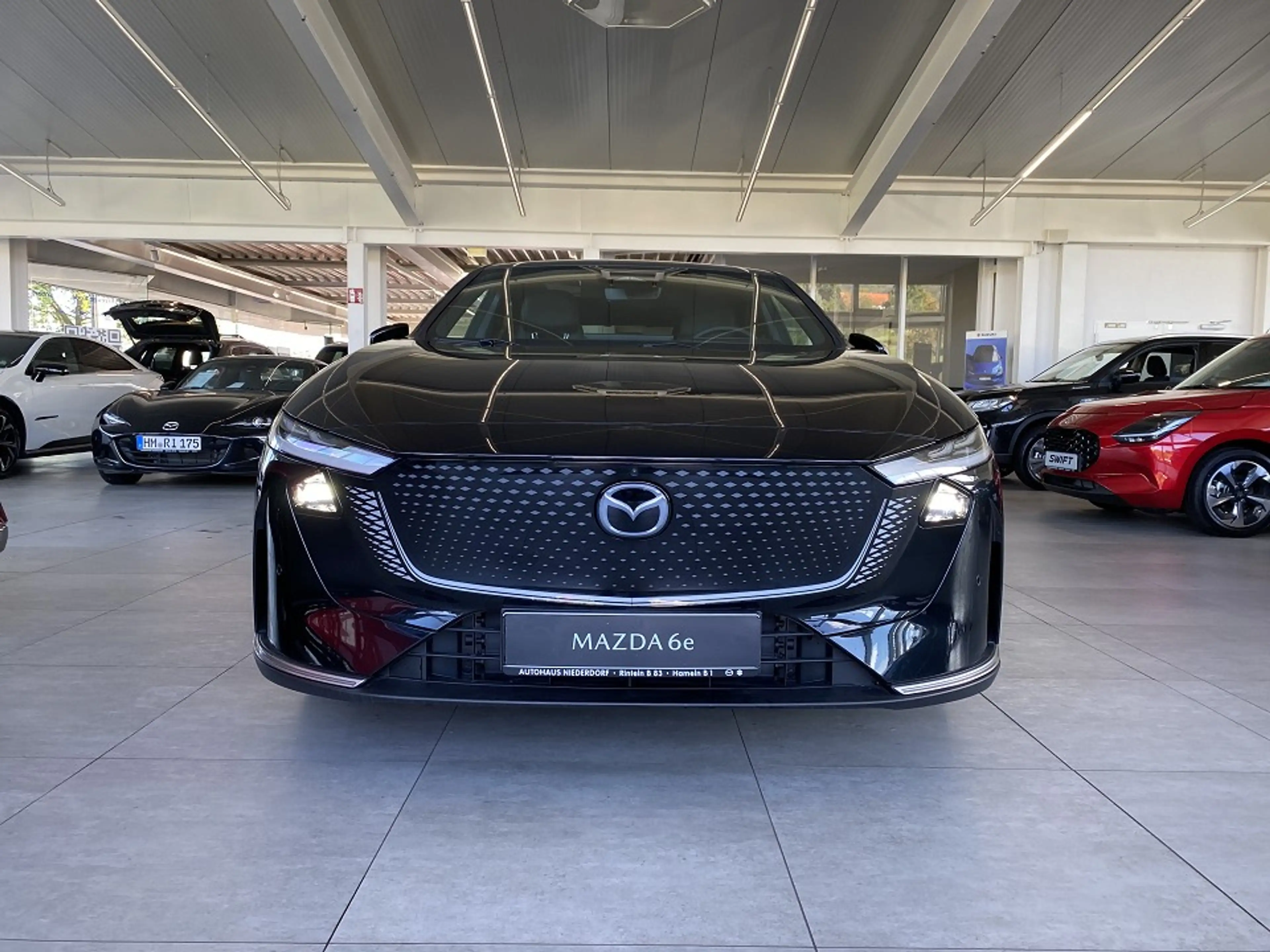Mazda 6e EV Takumi Long Range bis zu 6.000 Umweltprämie — photo 13