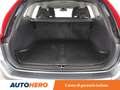 Volvo XC60 2.0 D3 Kinetic 2WD Gris - thumbnail 18