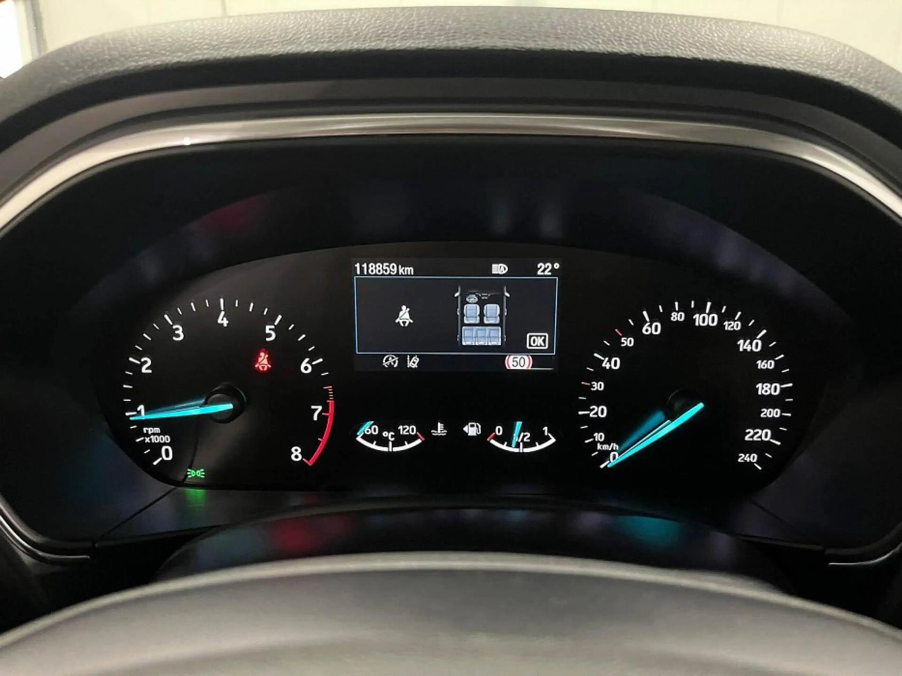 Ford Focus Wagon 1.0 EcoBoost Hybrid 125pk Titanium | Navigat — photo 24
