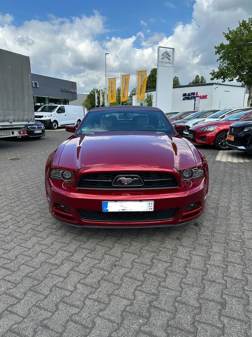 Ford Mustang Convertible V6 3,7 L Rot - 1