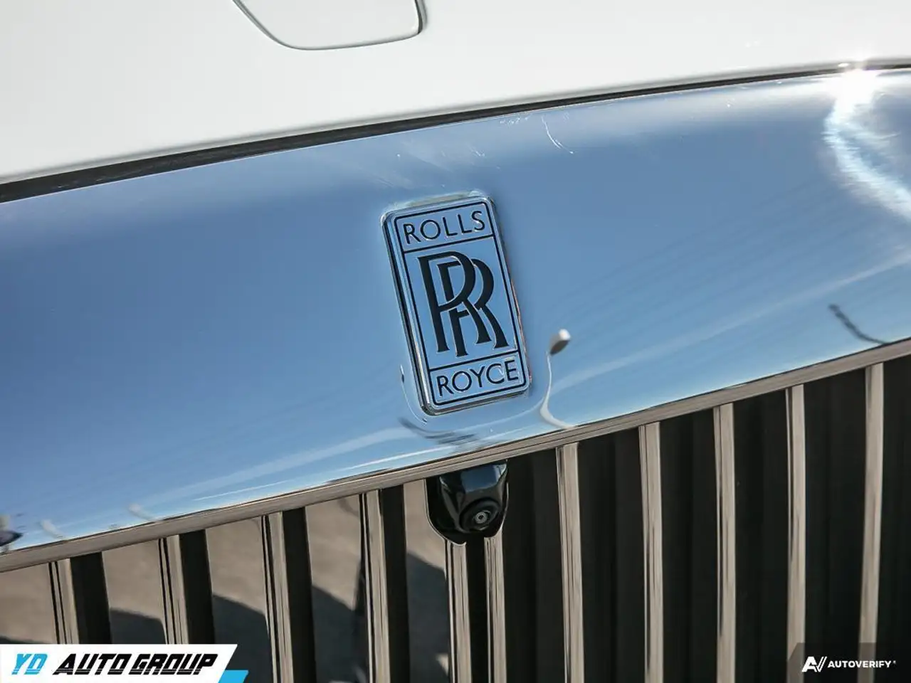 Rolls-Royce Spectre снимка Rolls-Royce Spectre