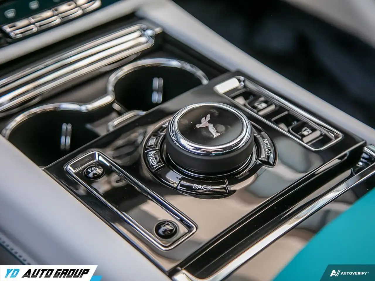 Rolls-Royce Spectre снимка Rolls-Royce Spectre