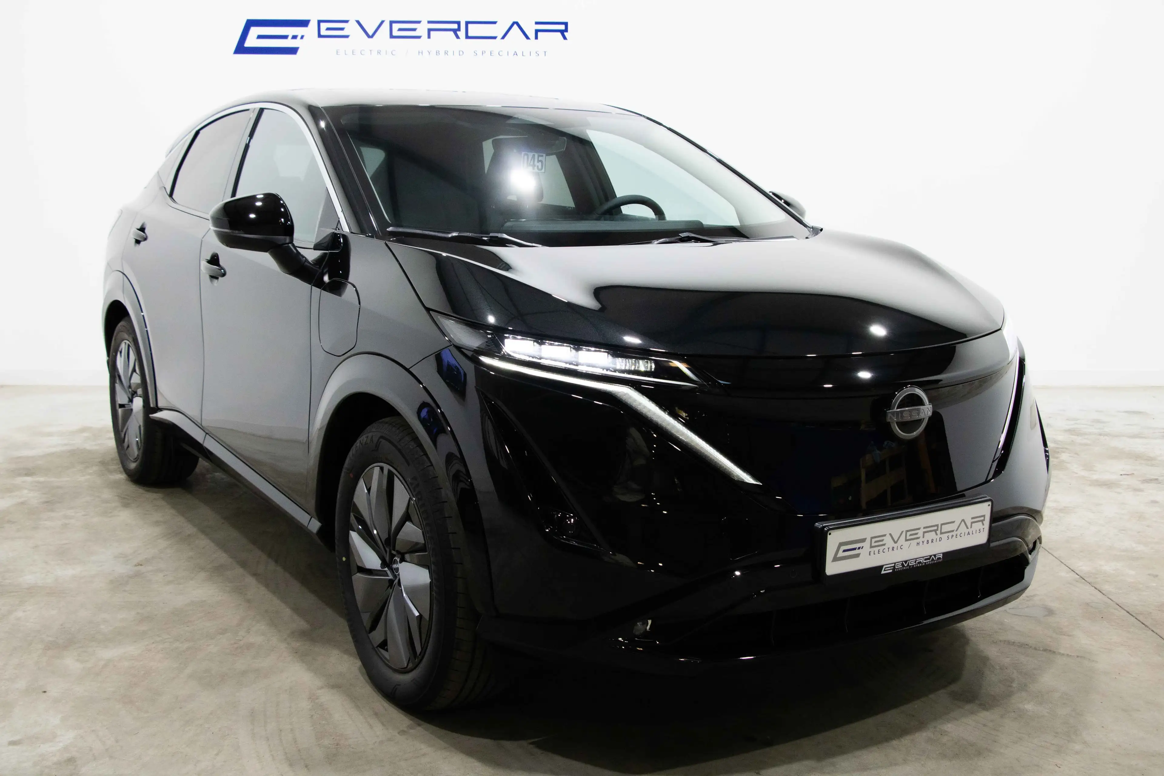 Nissan Ariya ADVANCE 63 KWH ***ELECTRIC SEATS*360°*HEAT PUMP*** — photo 3