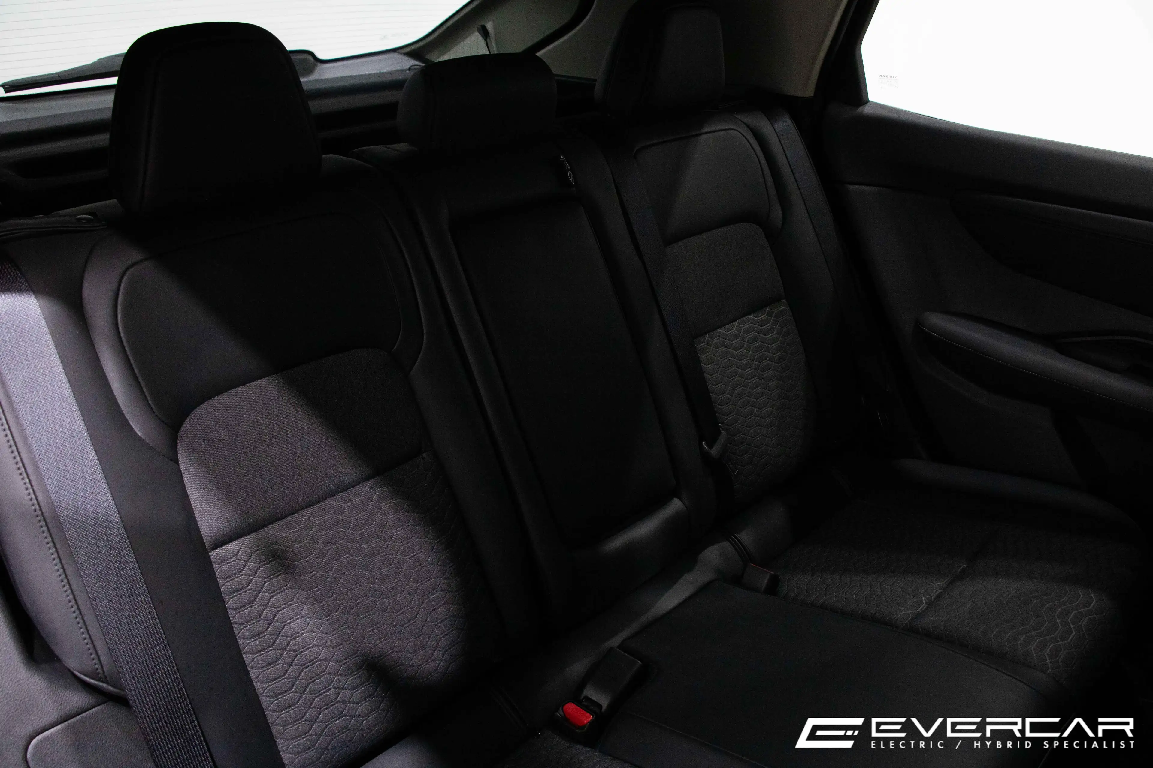 Nissan Ariya ADVANCE 63 KWH ***ELECTRIC SEATS*360°*HEAT PUMP*** — photo 12