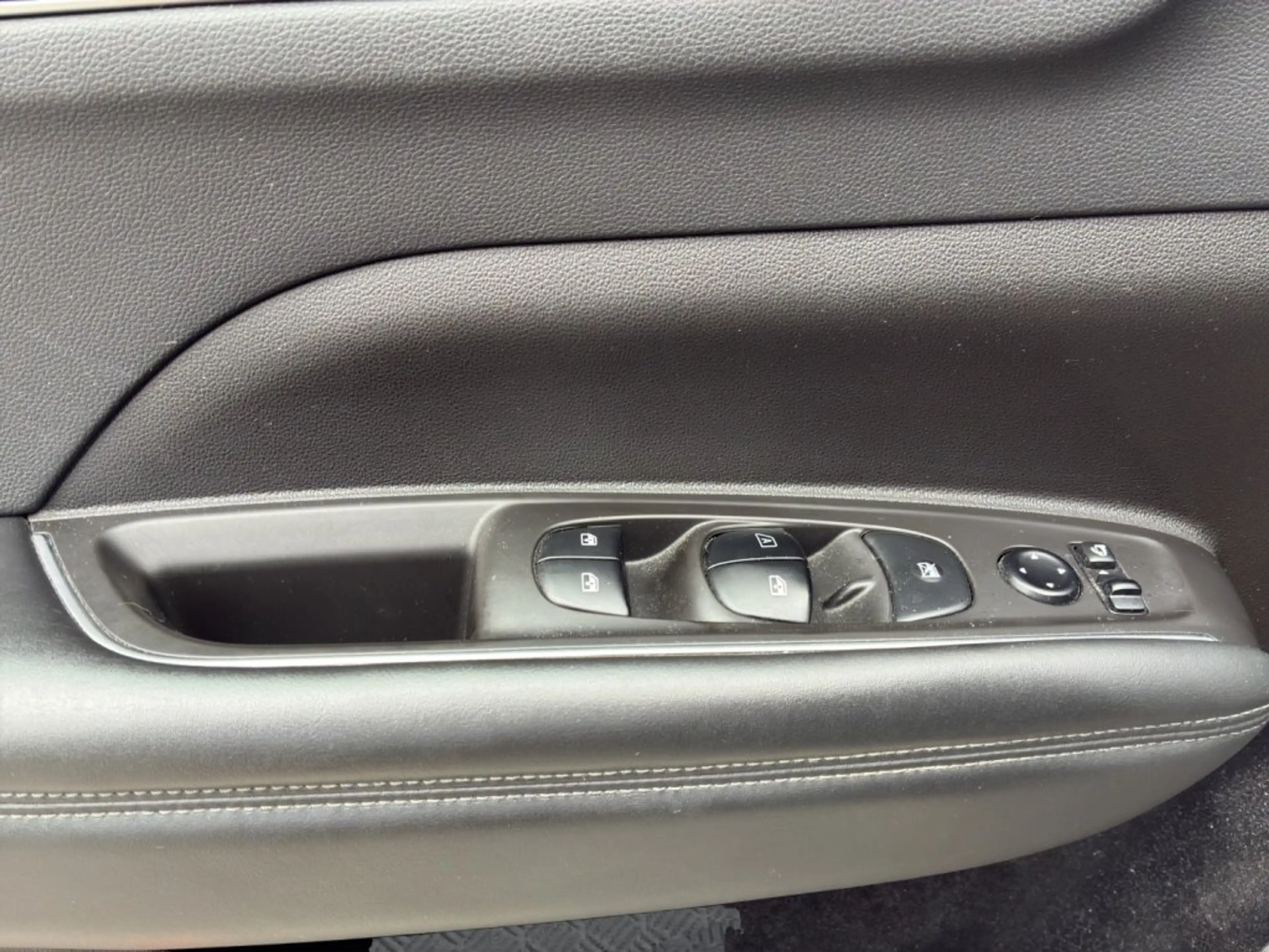 Renault Koleos 2,0 — photo 10