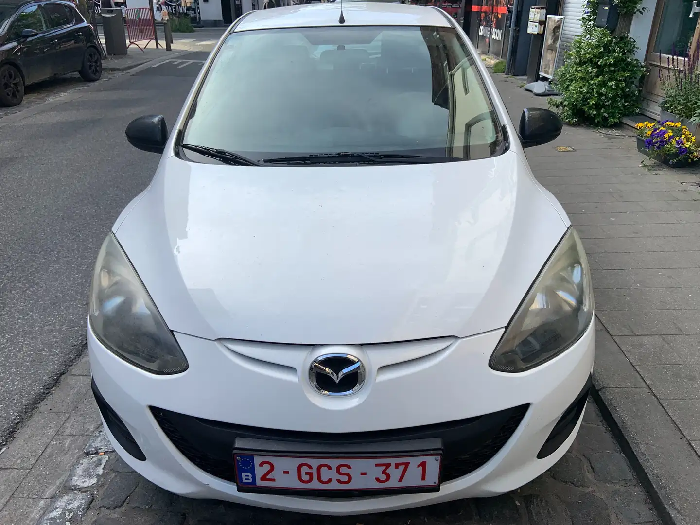 Mazda 2 2 1.3 MZR Active Blanc - 2