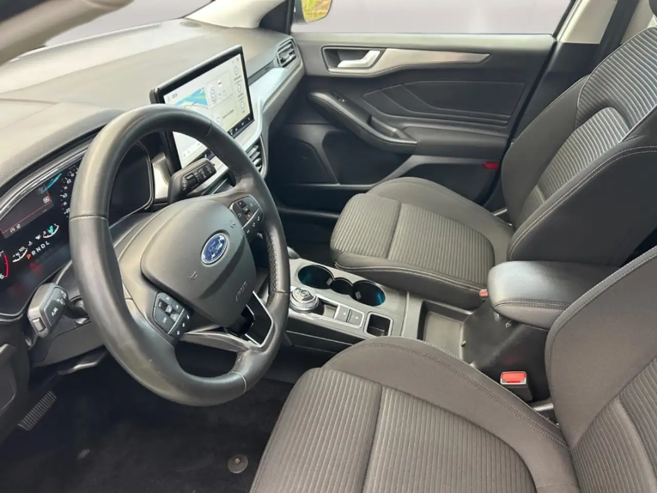 Ford Focus Turnier Titanium+Automatik+PDC+Winter-P., миниатюра 12