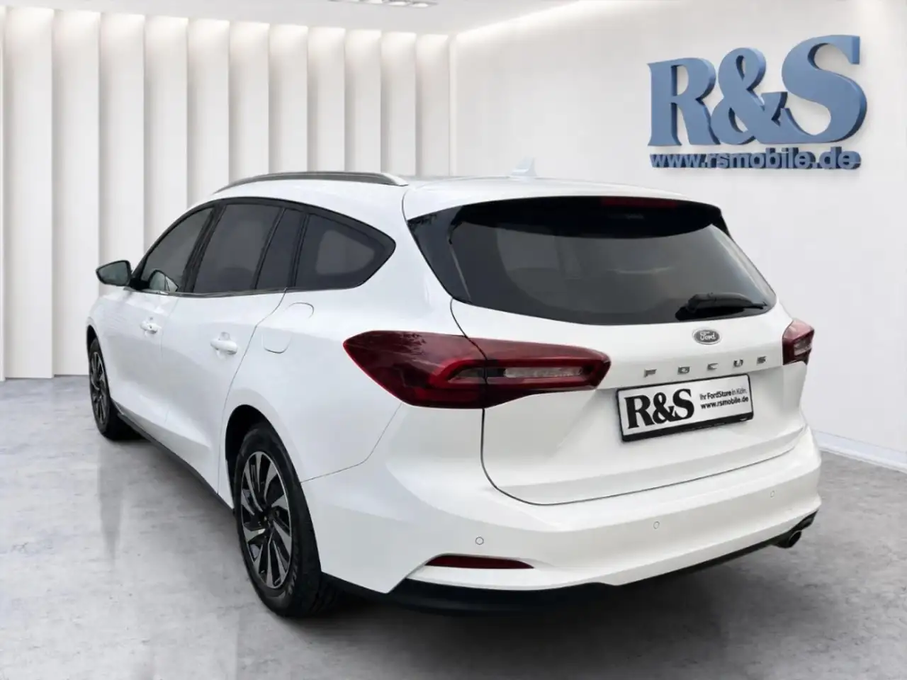 Ford Focus Turnier Titanium+Automatik+PDC+Winter-P., миниатюра 5