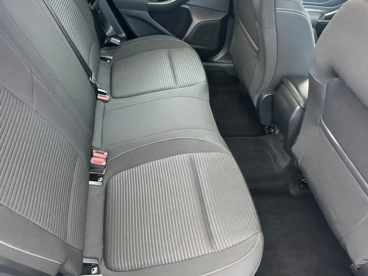 Ford Focus Turnier Titanium+Automatik+PDC+Winter-P., миниатюра 22