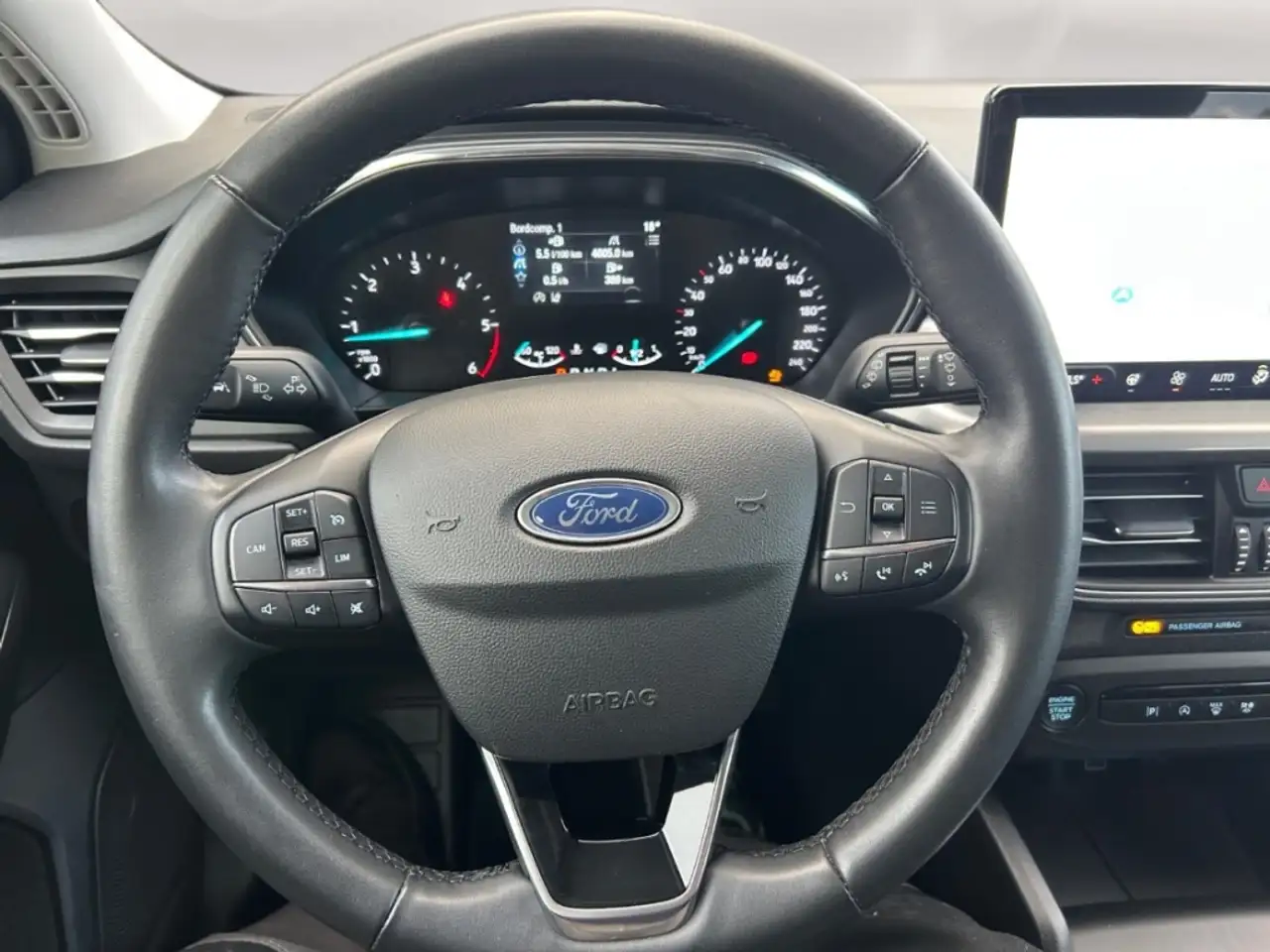 Ford Focus Turnier Titanium+Automatik+PDC+Winter-P., миниатюра 17