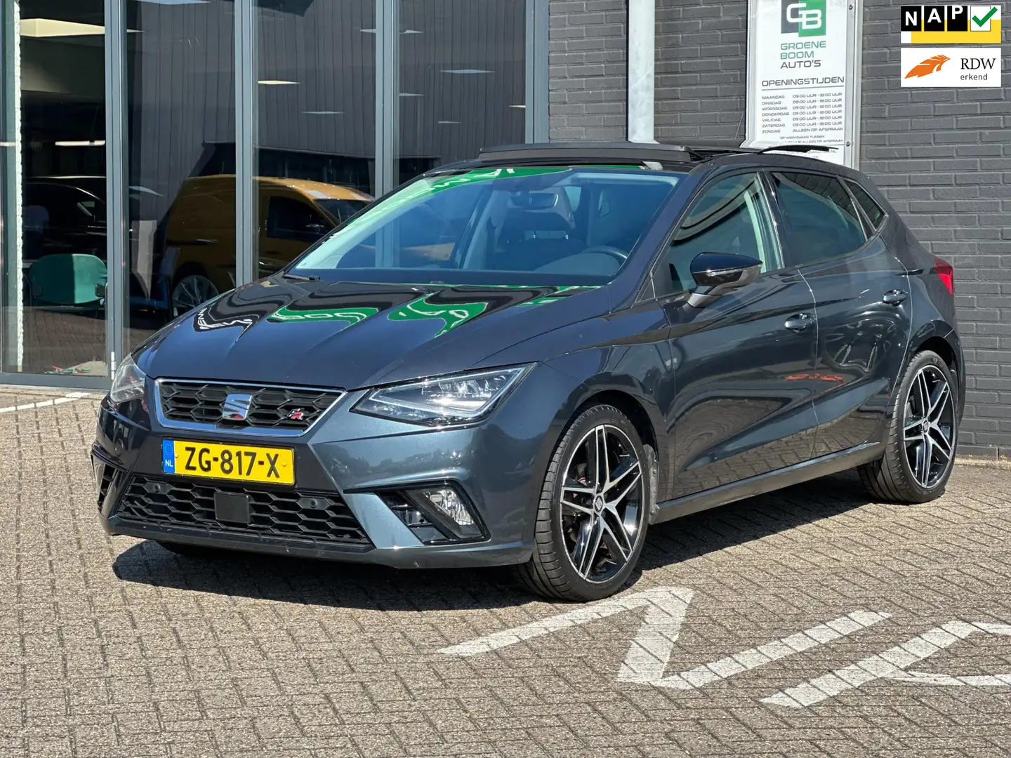 SEAT Ibiza 1.0 TSI FR Business Intense/PANO-DAK/APP-CONNECT/C Grau - 1