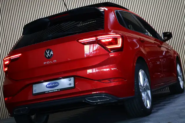 Volkswagen Polo view 5