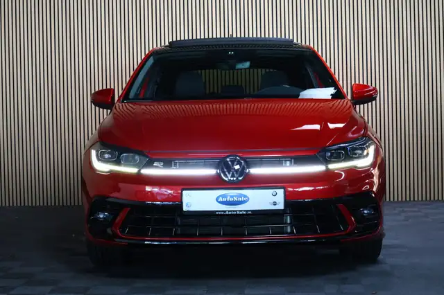 Volkswagen Polo view 8