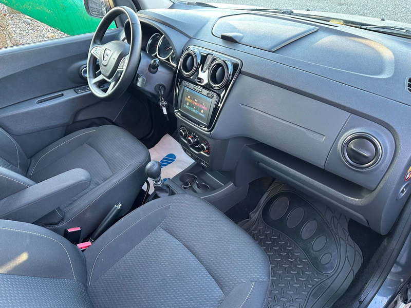 Dacia Lodgy Comfort/7-SITZE/NAVI/SHZ/KAM/PDC/GJR — photo 13