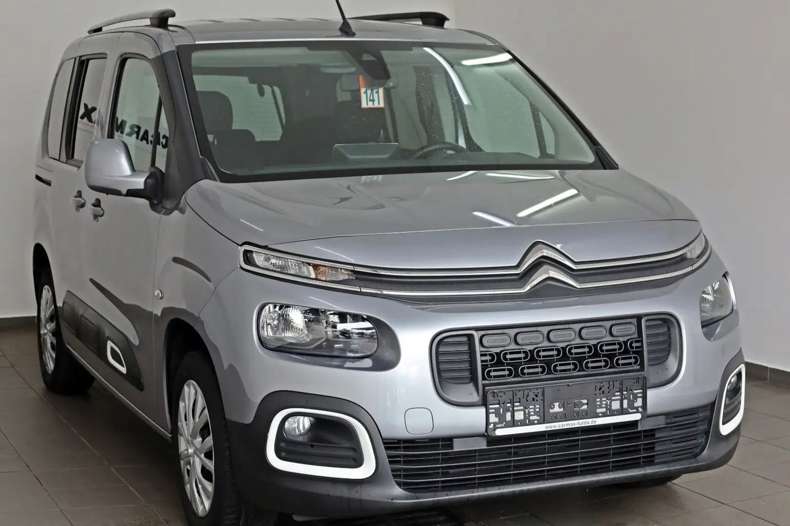 Citroen Berlingo Live M, Navi,SH,Carplay, 8fach bereift! Grau - 1