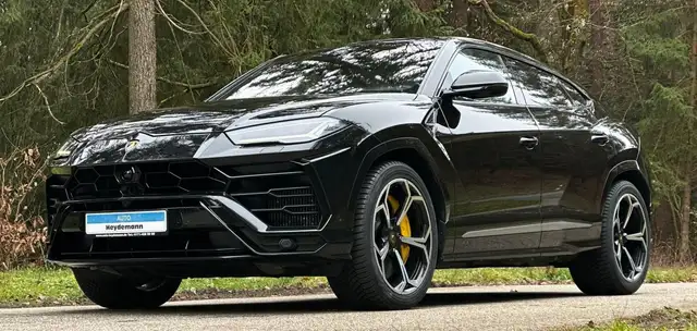 Lamborghini Urus 4.0 V8 Carbon Panorama Ceramic Nachtsicht