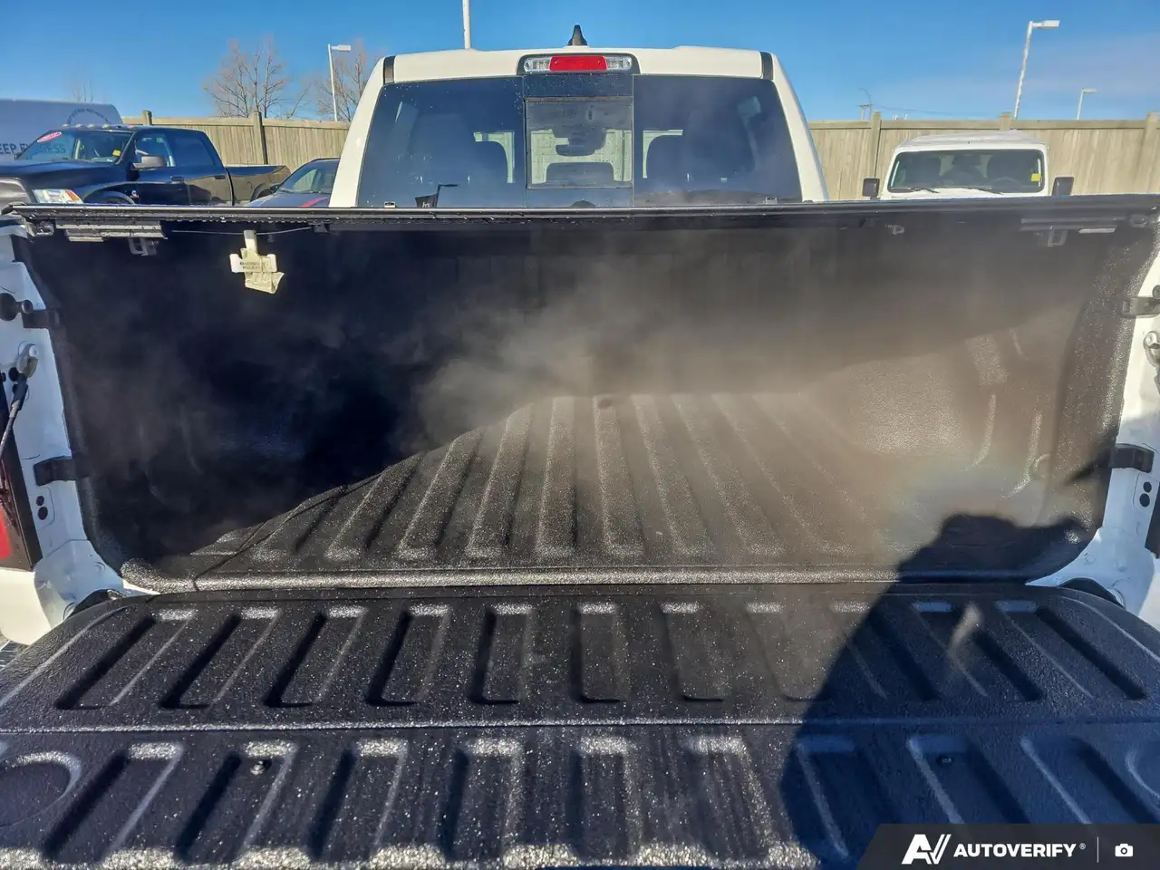 RAM 1500 снимка RAM 1500