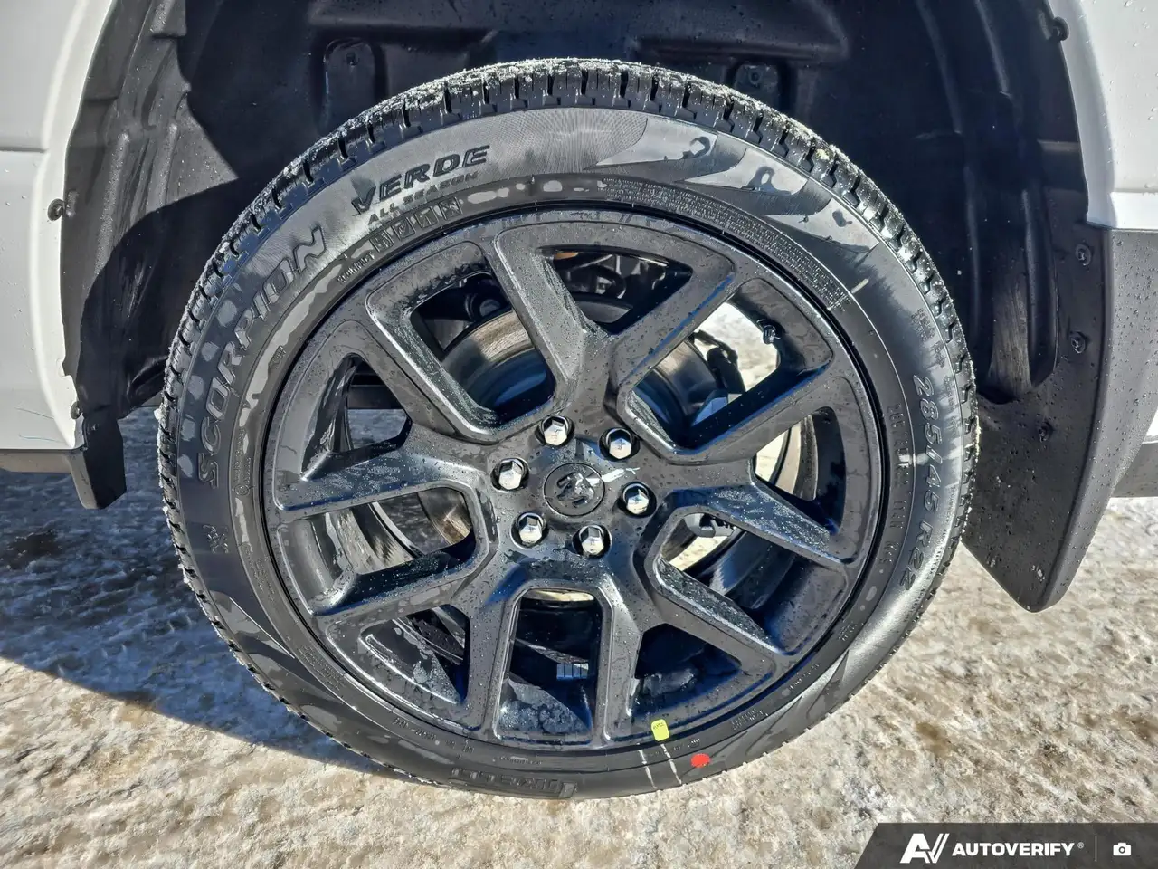 RAM 1500 снимка RAM 1500