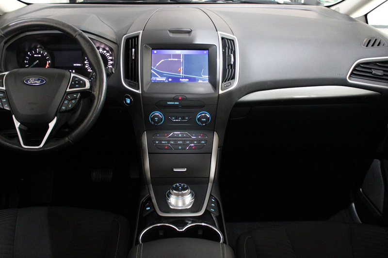 Ford S-Max 2.0 EcoBlue LED NAVI AHK EURO 6 & DPF — photo 4