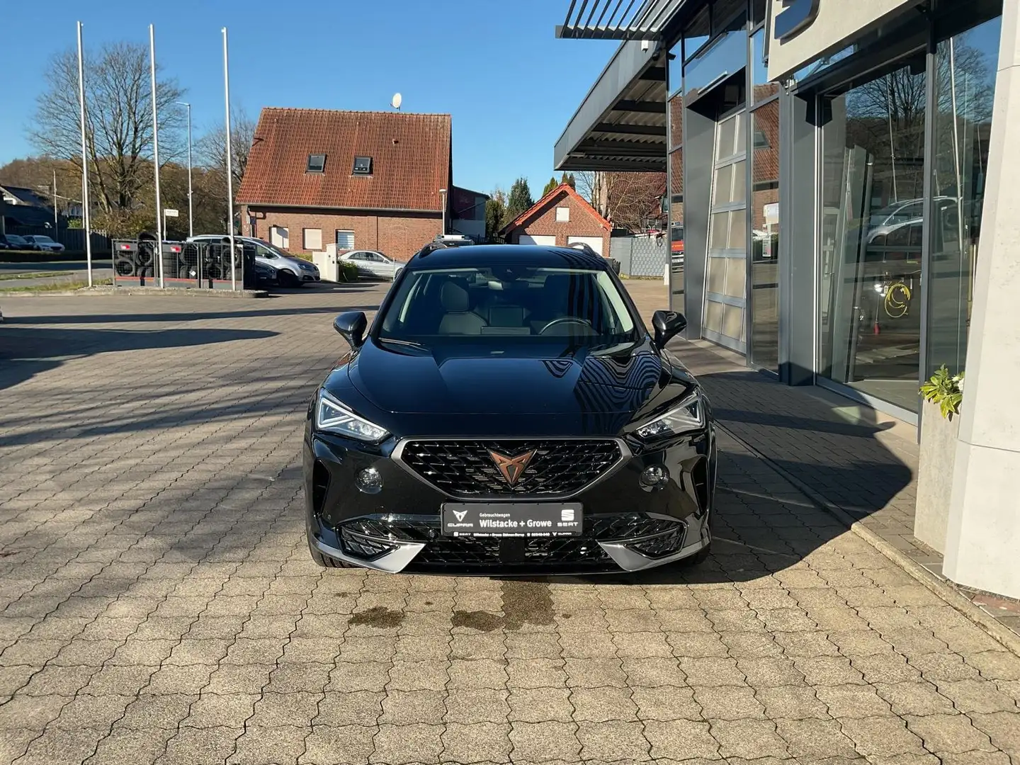 CUPRA Formentor 1.5 TSI DSG - Navi - Rückfahrkamera - Sitzheiz. Schwarz - 2