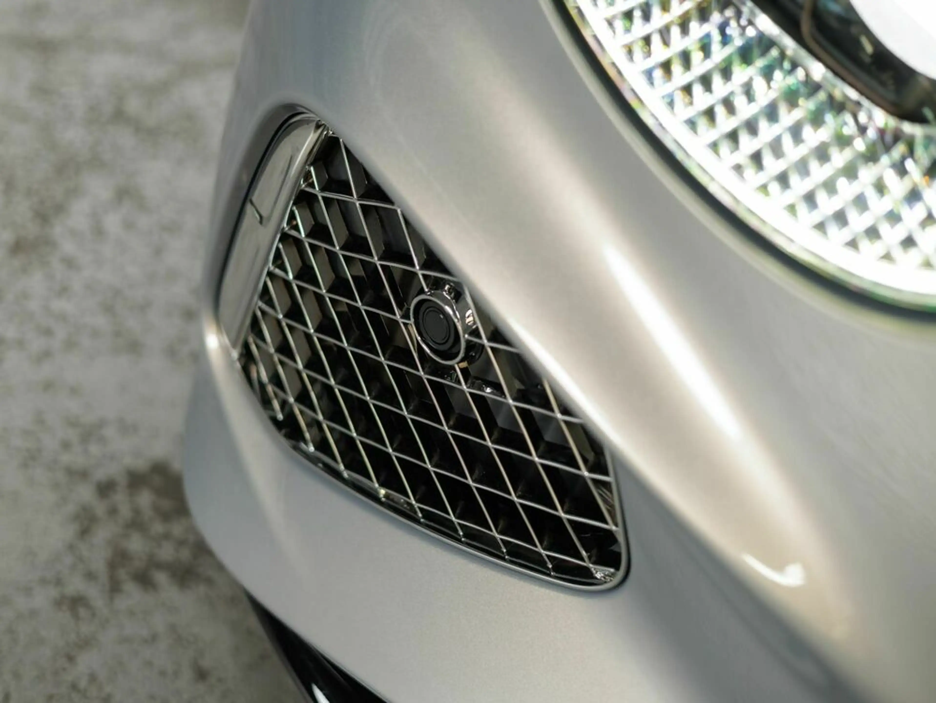 Bentley Continental GT Azure V8 Hybrid — photo 13