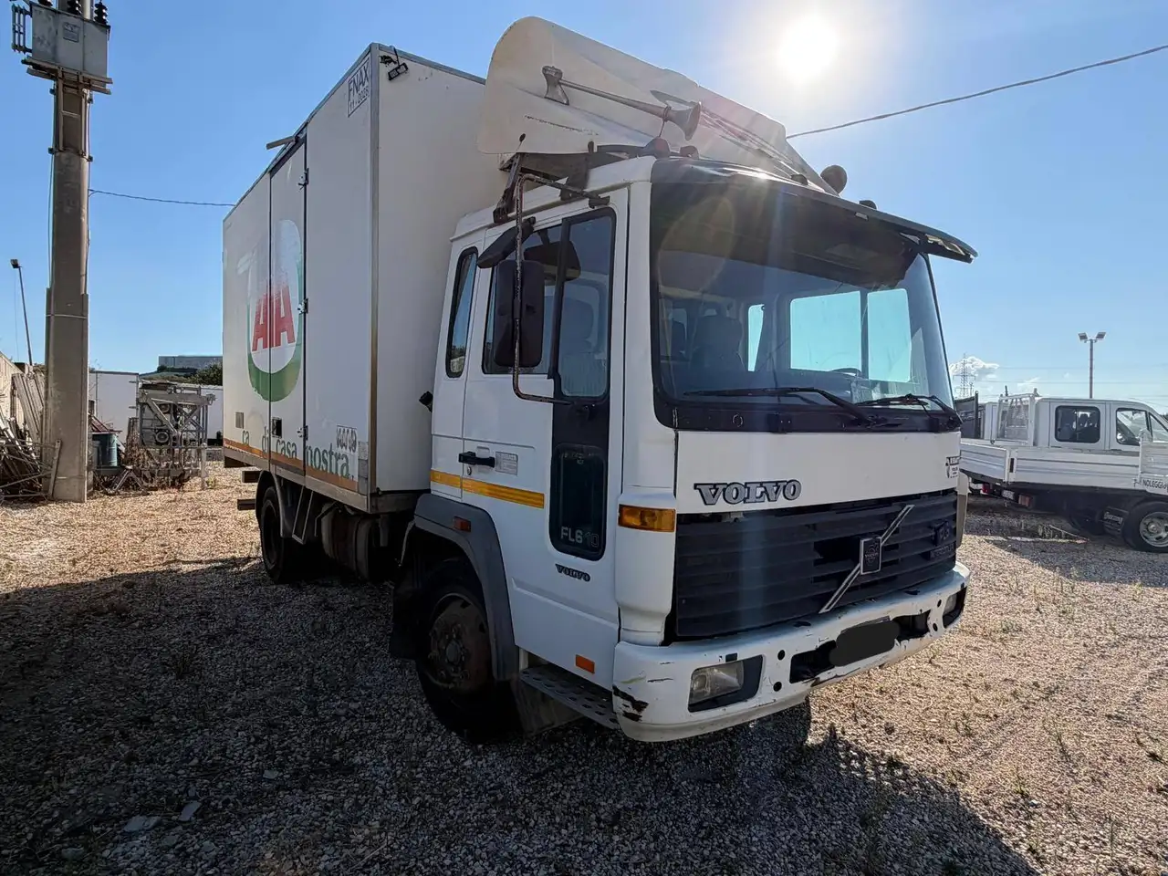 Volvo TRUCK FL611 frigo, foto 2