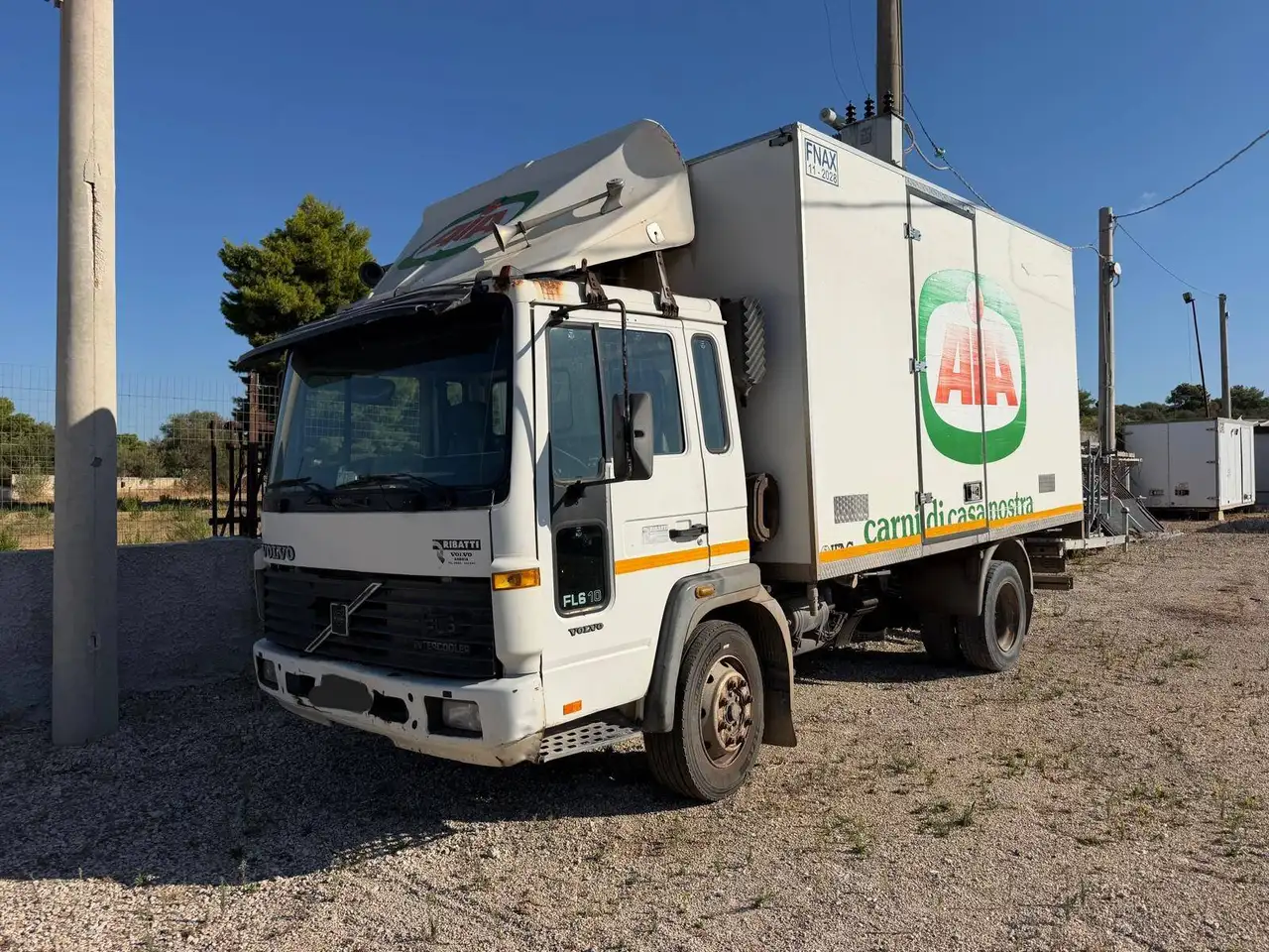 Volvo TRUCK FL611 frigo, foto 1