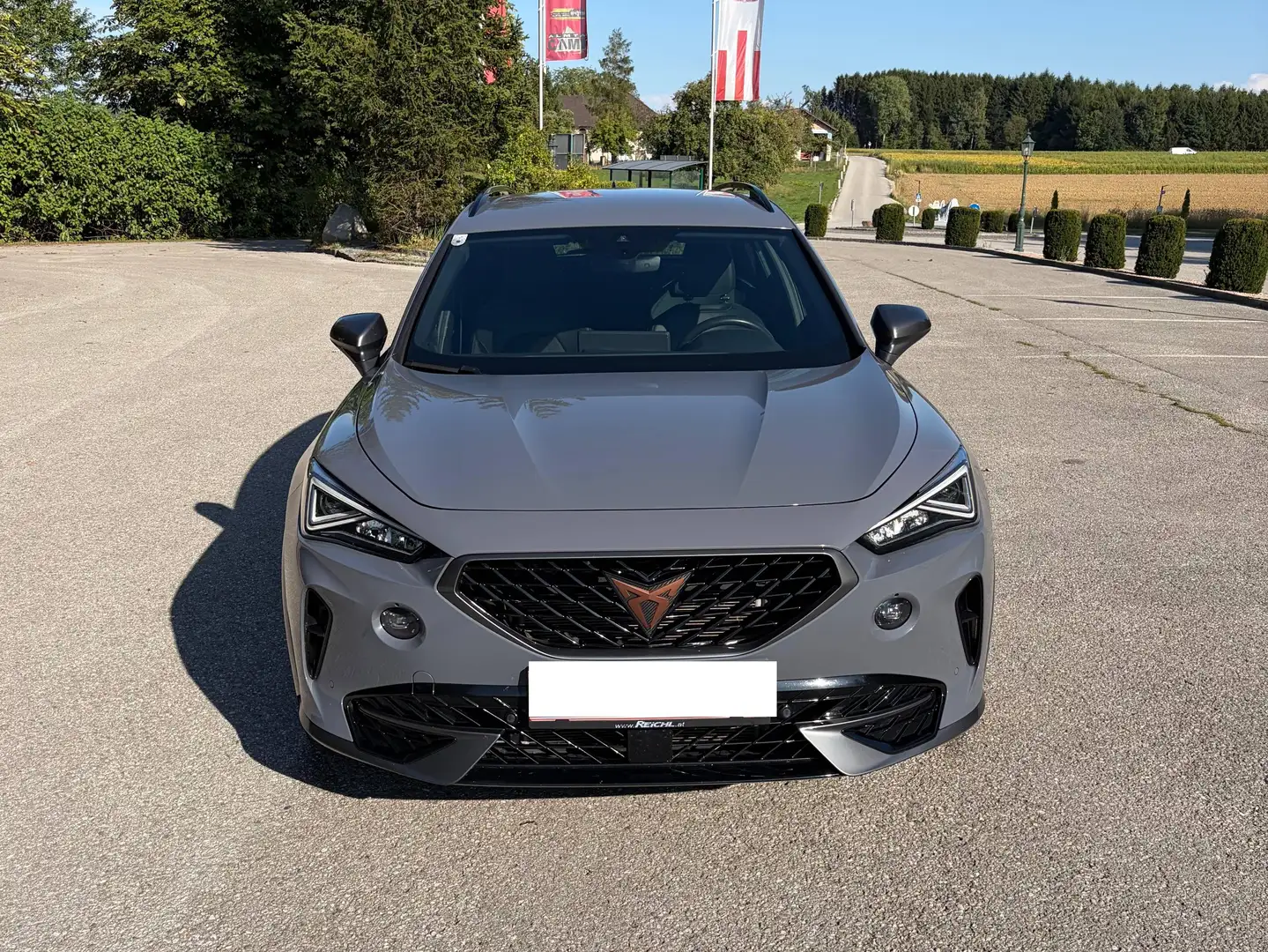 CUPRA Formentor Formentor 1,5 TSI Cupra DSG Cupra Grau - 1