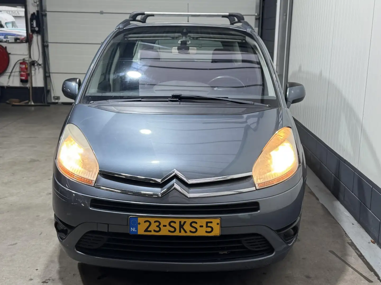 Citroen Grand C4 Picasso 1.6 VTi Séduct. 7p. Grau - 2